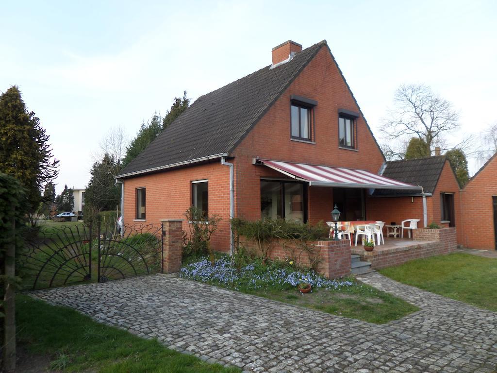 Villa Bijenhof Varsenare 部屋 写真